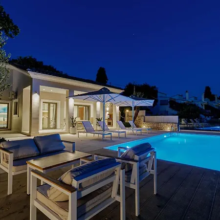 Villa - Anastasia *